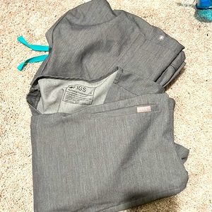 Figs scrubs women